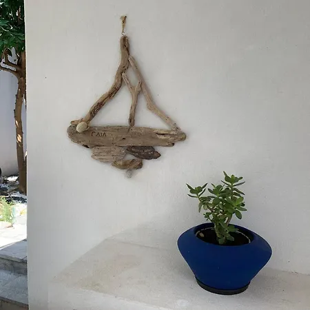 Gaia Apartment *